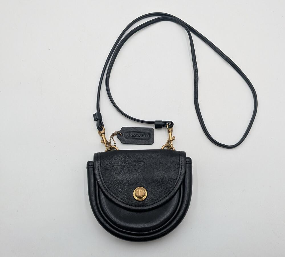 Authentic Vintage COACH Mini Black Leather Belt Crossbody Bag #9826